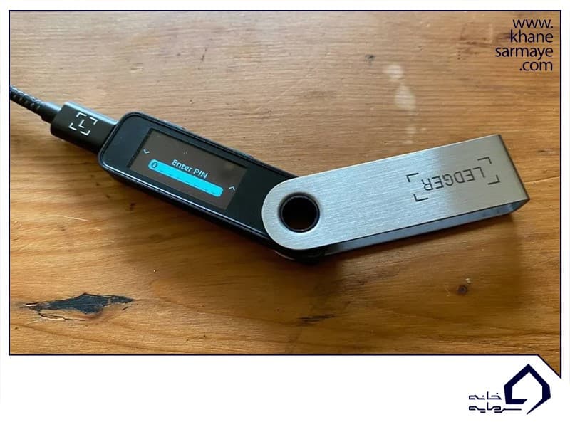 کیف پول سخت افزاری لجر نانو اس پلاس (Ledger Nano S Plus)