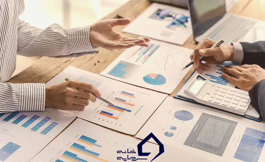 تحلیل‌گر بازار (Market Analyst)