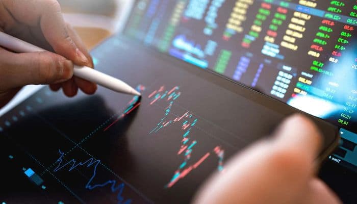 کاربردهای عملی تحلیل در بازارهای مالی