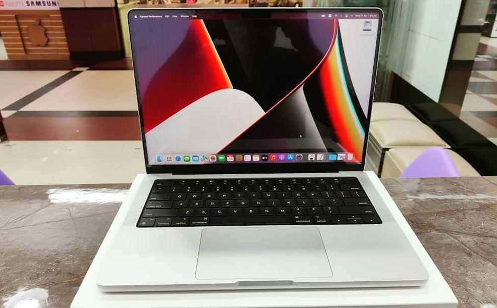 لپ‌تاپ Apple MacBook Pro 14