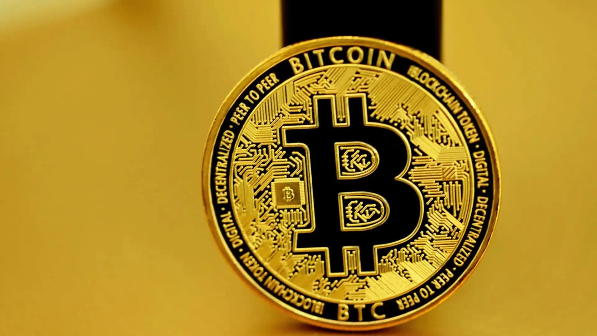 خرید بیت‌کوین توسط MicroStrategy