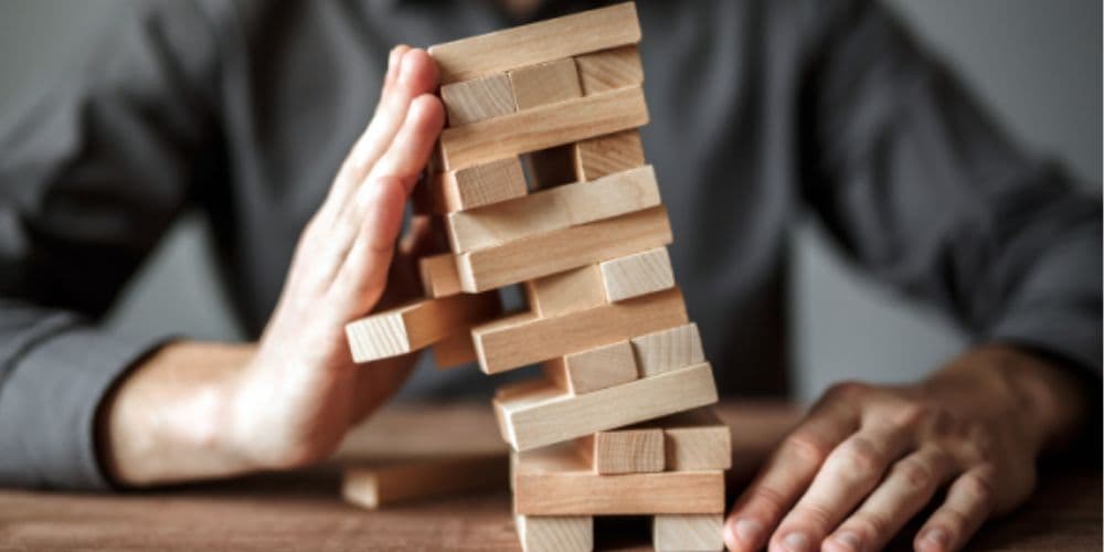 چگونگی غلبه بر چالشها در استراتژی دنبال کردن روند چگونگی غلبه بر چالشها در استراتژی دنبال کردن روند